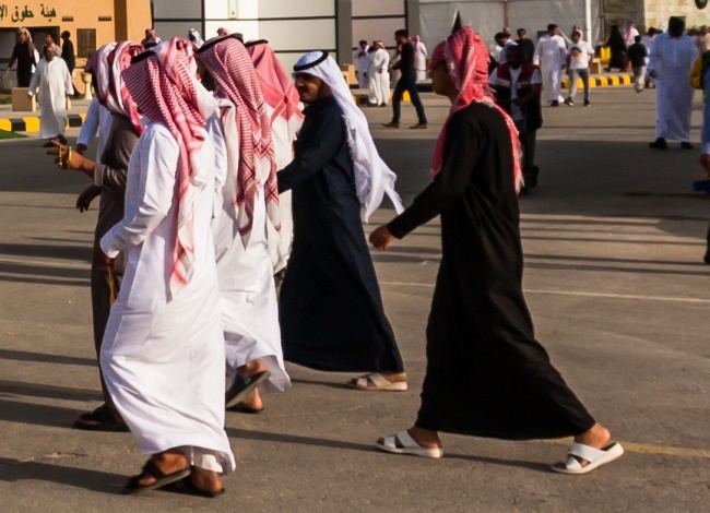 La tenue idéale à adopter dans les mosquées