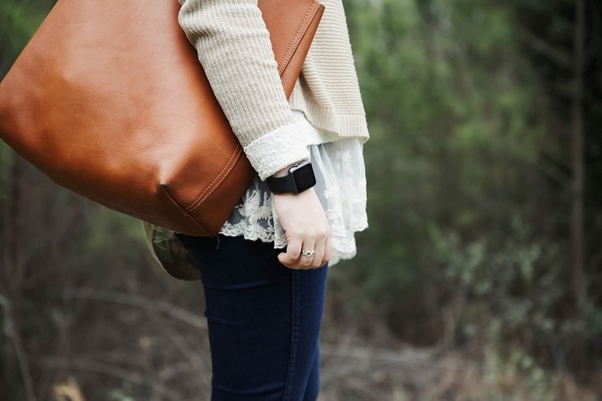 Comment bien porter une montre durant l'été : conseils et recommandations ?